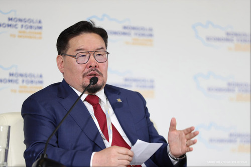 МАН-ын Удирдах зөвлөл хуралдаж байна